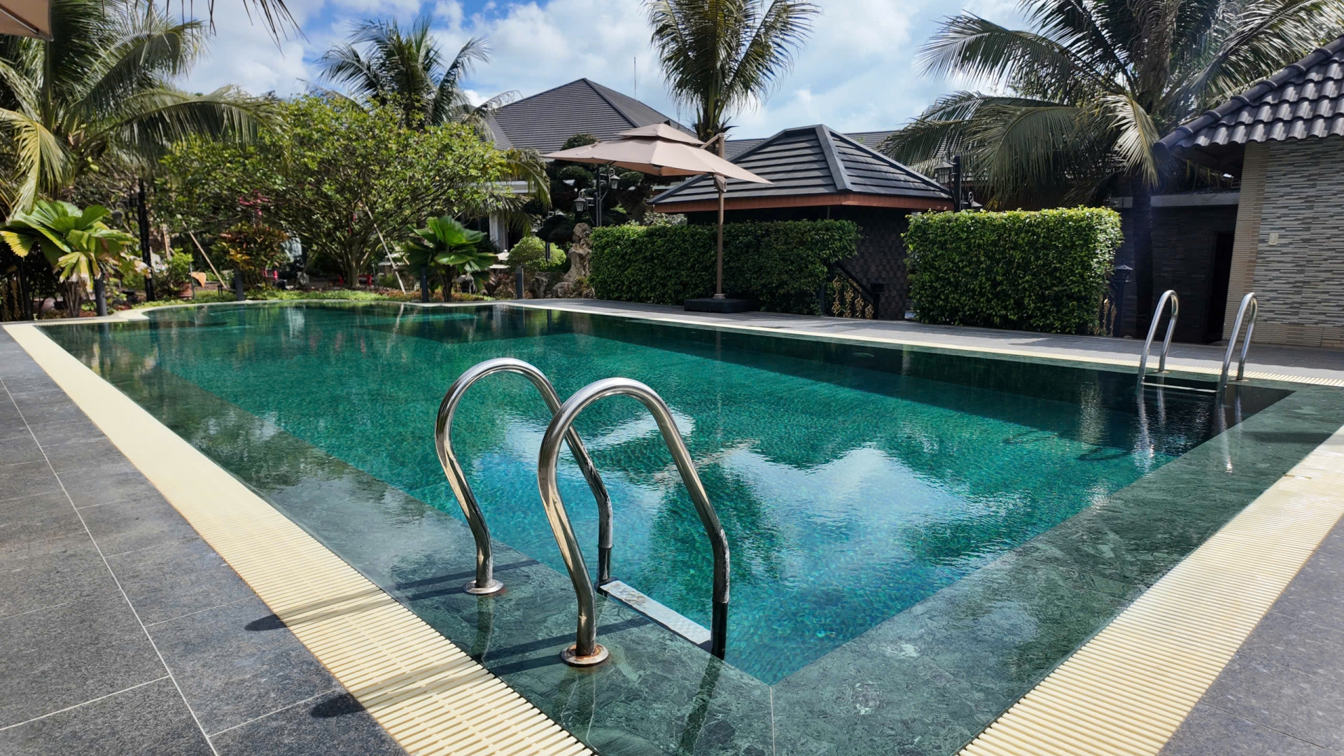 Dự án Anh Thụy - Chị Liên